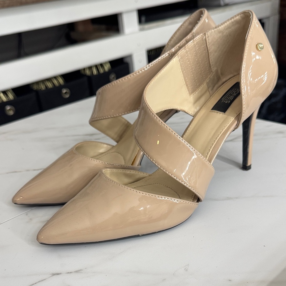 Jones New York Nude Patent Leather Heels